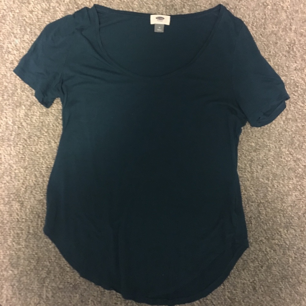 Basic scoop tee
